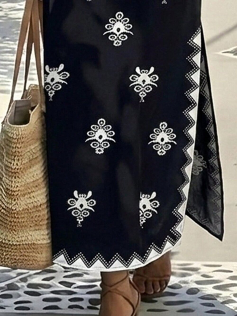 Multicolor Boho Women's Casual Elegant  V-Neck Dress - Picture 4 of 5